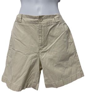 Gap Bermuda Shorts in Size 6